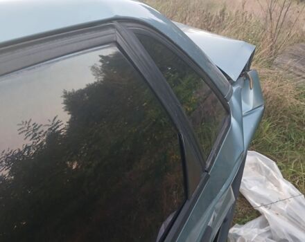 Синий Фольксваген Пассат, объемом двигателя 1.8 л и пробегом 312 тыс. км за 1316 $, фото 5 на Automoto.ua