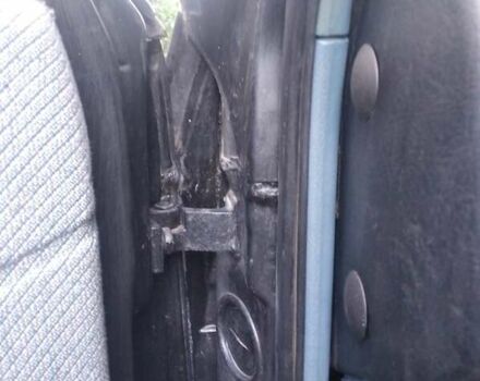 Синій Фольксваген Пассат, об'ємом двигуна 1.8 л та пробігом 420 тис. км за 1900 $, фото 25 на Automoto.ua