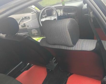 Синій Фольксваген Пассат, об'ємом двигуна 1.8 л та пробігом 350 тис. км за 1500 $, фото 9 на Automoto.ua