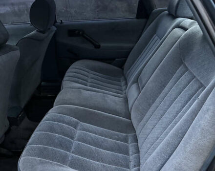 Синий Фольксваген Пассат, объемом двигателя 1.78 л и пробегом 225 тыс. км за 1450 $, фото 10 на Automoto.ua