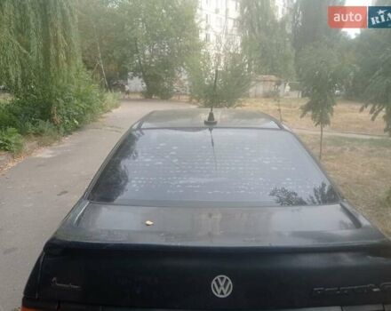 Синій Фольксваген Пассат, об'ємом двигуна 1.8 л та пробігом 510 тис. км за 2000 $, фото 3 на Automoto.ua