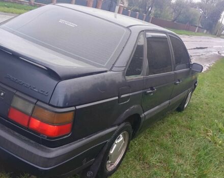 Синій Фольксваген Пассат, об'ємом двигуна 1.8 л та пробігом 350 тис. км за 1500 $, фото 1 на Automoto.ua