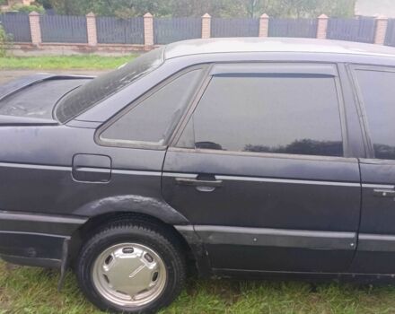 Синій Фольксваген Пассат, об'ємом двигуна 1.8 л та пробігом 350 тис. км за 1500 $, фото 5 на Automoto.ua