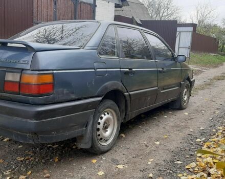 Синий Фольксваген Пассат, объемом двигателя 1.8 л и пробегом 200 тыс. км за 1026 $, фото 7 на Automoto.ua