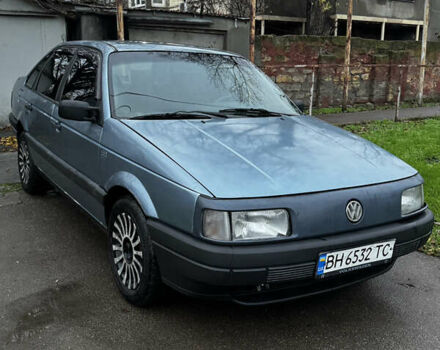 Синий Фольксваген Пассат, объемом двигателя 1.78 л и пробегом 225 тыс. км за 1450 $, фото 1 на Automoto.ua