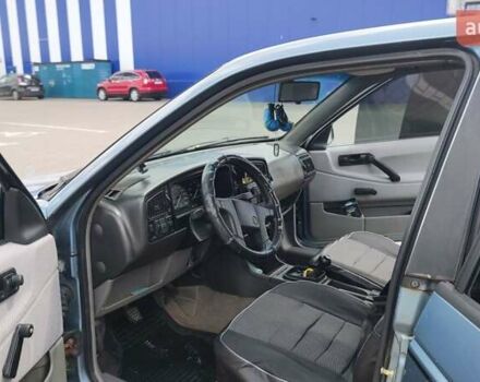 Синий Фольксваген Пассат, объемом двигателя 1.8 л и пробегом 445 тыс. км за 1850 $, фото 9 на Automoto.ua