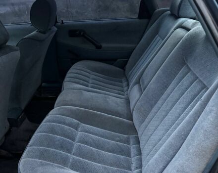 Синий Фольксваген Пассат, объемом двигателя 1.8 л и пробегом 185 тыс. км за 1450 $, фото 9 на Automoto.ua