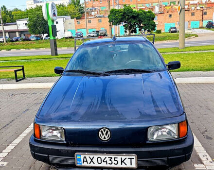 Синій Фольксваген Пассат, об'ємом двигуна 1.8 л та пробігом 450 тис. км за 2400 $, фото 8 на Automoto.ua