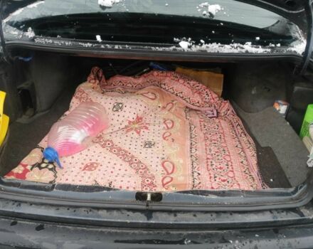 Синий Фольксваген Пассат, объемом двигателя 2 л и пробегом 41 тыс. км за 2000 $, фото 3 на Automoto.ua