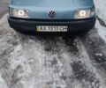 Синий Фольксваген Пассат, объемом двигателя 2 л и пробегом 384 тыс. км за 1700 $, фото 1 на Automoto.ua