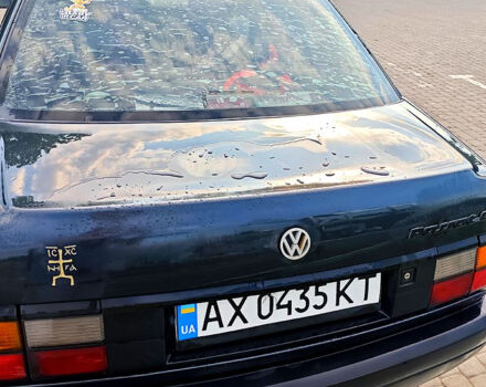Синій Фольксваген Пассат, об'ємом двигуна 1.8 л та пробігом 450 тис. км за 2400 $, фото 5 на Automoto.ua