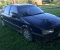 Синій Фольксваген Пассат, об'ємом двигуна 2 л та пробігом 430 тис. км за 1400 $, фото 1 на Automoto.ua
