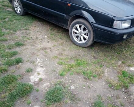 Синий Фольксваген Пассат, объемом двигателя 1.8 л и пробегом 1000 тыс. км за 1200 $, фото 3 на Automoto.ua