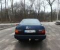 Синий Фольксваген Пассат, объемом двигателя 1.6 л и пробегом 284 тыс. км за 1700 $, фото 5 на Automoto.ua