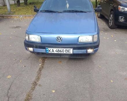 Синій Фольксваген Пассат, об'ємом двигуна 2 л та пробігом 300 тис. км за 3200 $, фото 1 на Automoto.ua