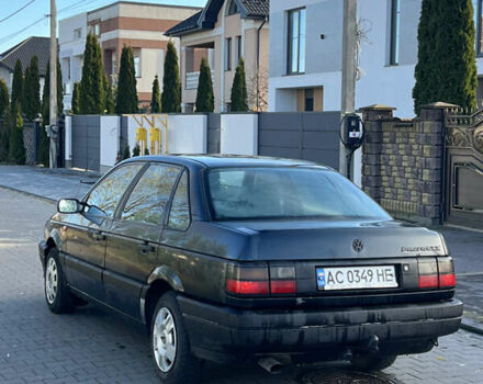 Синий Фольксваген Пассат, объемом двигателя 1.8 л и пробегом 380 тыс. км за 1400 $, фото 3 на Automoto.ua