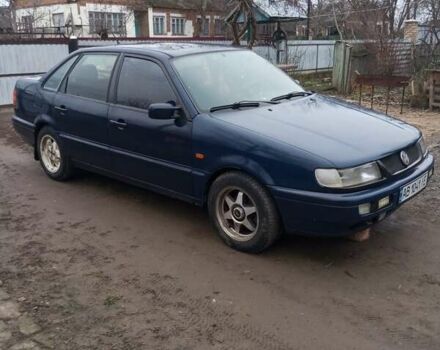 Синий Фольксваген Пассат, объемом двигателя 1.98 л и пробегом 280 тыс. км за 1300 $, фото 5 на Automoto.ua