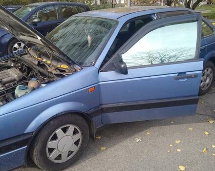 Синій Фольксваген Пассат, об'ємом двигуна 2 л та пробігом 300 тис. км за 3200 $, фото 8 на Automoto.ua