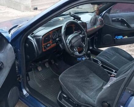 Синий Фольксваген Пассат, объемом двигателя 2 л и пробегом 280 тыс. км за 1500 $, фото 11 на Automoto.ua