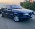 Синий Фольксваген Пассат, объемом двигателя 1.8 л и пробегом 200 тыс. км за 1200 $, фото 1 на Automoto.ua