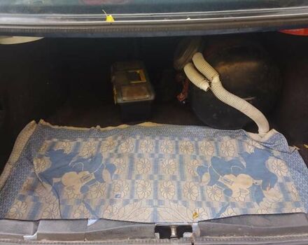 Синій Фольксваген Пассат, об'ємом двигуна 2 л та пробігом 300 тис. км за 3200 $, фото 6 на Automoto.ua