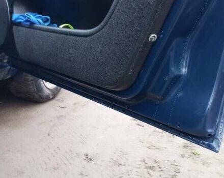 Синий Фольксваген Пассат, объемом двигателя 2 л и пробегом 280 тыс. км за 1500 $, фото 1 на Automoto.ua