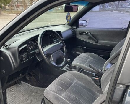 Синий Фольксваген Пассат, объемом двигателя 2 л и пробегом 300 тыс. км за 1950 $, фото 7 на Automoto.ua