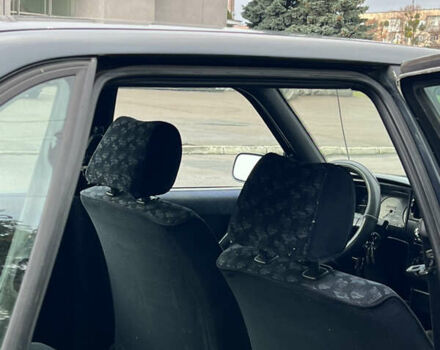 Синій Фольксваген Пассат, об'ємом двигуна 1.8 л та пробігом 350 тис. км за 1550 $, фото 12 на Automoto.ua