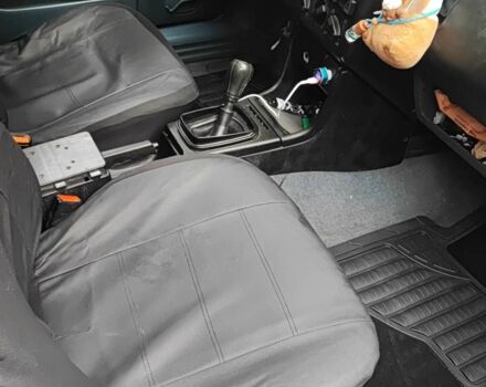 Синий Фольксваген Пассат, объемом двигателя 1.8 л и пробегом 350 тыс. км за 1300 $, фото 3 на Automoto.ua