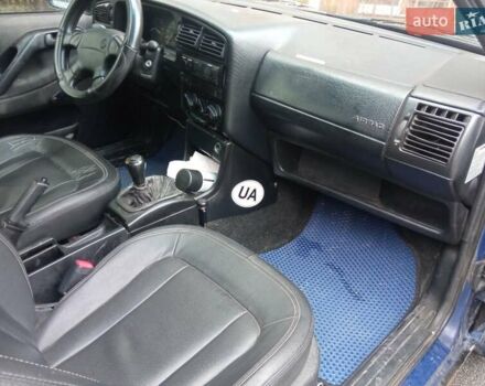 Синій Фольксваген Пассат, об'ємом двигуна 1.78 л та пробігом 322 тис. км за 1750 $, фото 3 на Automoto.ua