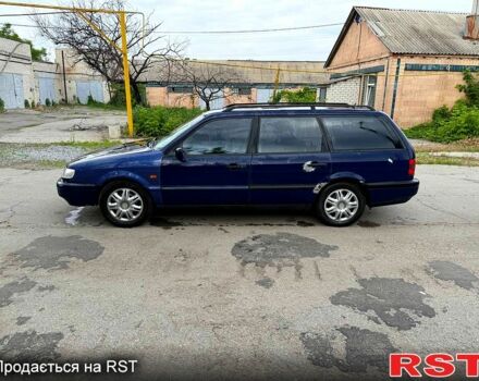 Синій Фольксваген Пассат, об'ємом двигуна 2 л та пробігом 0 тис. км за 1250 $, фото 2 на Automoto.ua