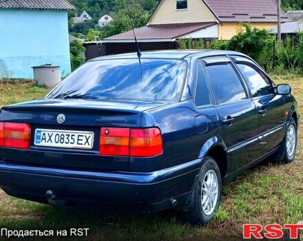 Синій Фольксваген Пассат, об'ємом двигуна 2 л та пробігом 450 тис. км за 3900 $, фото 3 на Automoto.ua