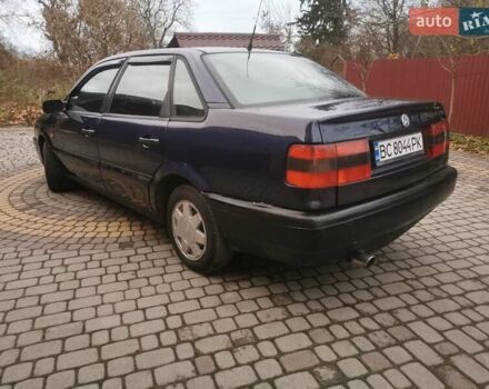 Синій Фольксваген Пассат, об'ємом двигуна 1.8 л та пробігом 348 тис. км за 1350 $, фото 16 на Automoto.ua