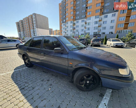 Синий Фольксваген Пассат, объемом двигателя 1.98 л и пробегом 400 тыс. км за 1400 $, фото 3 на Automoto.ua