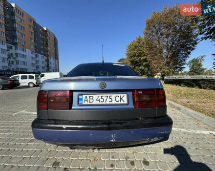 Синий Фольксваген Пассат, объемом двигателя 1.98 л и пробегом 400 тыс. км за 1400 $, фото 6 на Automoto.ua