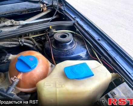 Синий Фольксваген Пассат, объемом двигателя 2.8 л и пробегом 340 тыс. км за 1999 $, фото 12 на Automoto.ua