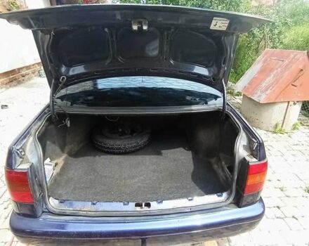 Синий Фольксваген Пассат, объемом двигателя 2 л и пробегом 350 тыс. км за 1700 $, фото 5 на Automoto.ua