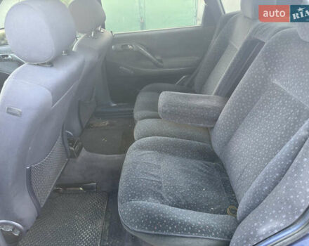 Синий Фольксваген Пассат, объемом двигателя 1.9 л и пробегом 387 тыс. км за 2200 $, фото 11 на Automoto.ua