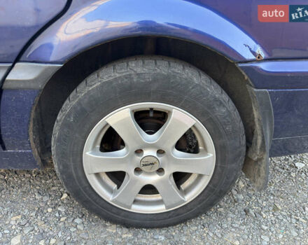 Синий Фольксваген Пассат, объемом двигателя 1.9 л и пробегом 387 тыс. км за 2200 $, фото 14 на Automoto.ua