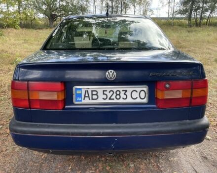 Синий Фольксваген Пассат, объемом двигателя 2 л и пробегом 398 тыс. км за 1550 $, фото 10 на Automoto.ua