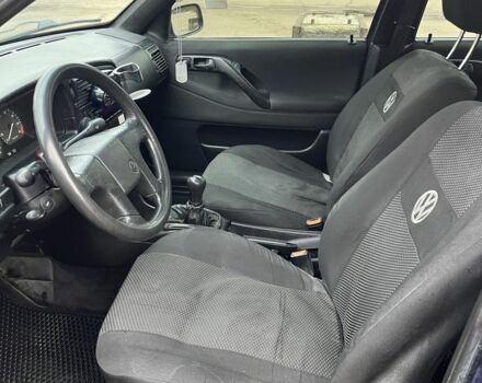 Синий Фольксваген Пассат, объемом двигателя 1.8 л и пробегом 300 тыс. км за 2550 $, фото 9 на Automoto.ua