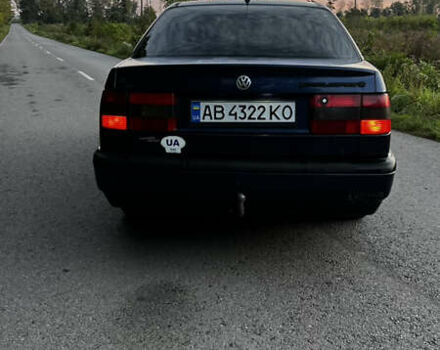 Синий Фольксваген Пассат, объемом двигателя 1.8 л и пробегом 330 тыс. км за 3000 $, фото 5 на Automoto.ua