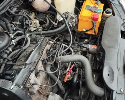 Синий Фольксваген Пассат, объемом двигателя 1.8 л и пробегом 368 тыс. км за 2200 $, фото 7 на Automoto.ua