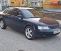 Синий Фольксваген Пассат, объемом двигателя 1.8 л и пробегом 297 тыс. км за 3500 $, фото 2 на Automoto.ua