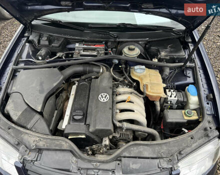 Синий Фольксваген Пассат, объемом двигателя 1.6 л и пробегом 220 тыс. км за 3200 $, фото 11 на Automoto.ua