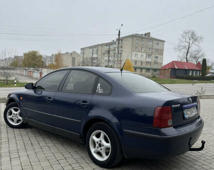 Синий Фольксваген Пассат, объемом двигателя 1.6 л и пробегом 444 тыс. км за 2650 $, фото 7 на Automoto.ua