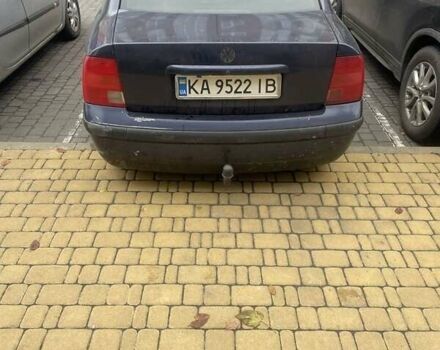 Синий Фольксваген Пассат, объемом двигателя 1.9 л и пробегом 427 тыс. км за 3500 $, фото 4 на Automoto.ua