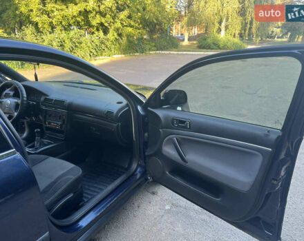 Синий Фольксваген Пассат, объемом двигателя 1.9 л и пробегом 430 тыс. км за 4500 $, фото 13 на Automoto.ua