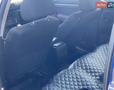 Синий Фольксваген Пассат, объемом двигателя 1.78 л и пробегом 314 тыс. км за 3800 $, фото 7 на Automoto.ua