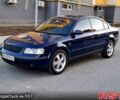 Синий Фольксваген Пассат, объемом двигателя 1.8 л и пробегом 297 тыс. км за 3500 $, фото 1 на Automoto.ua